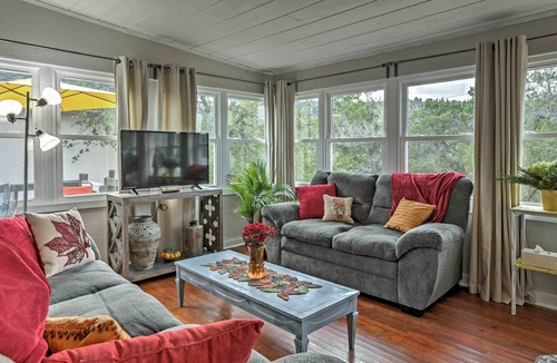 Hunt House | River Retreat w/ Deck, 2 Kayaks, Fire Pit & Grill!