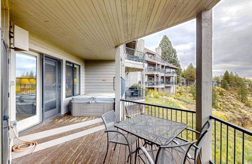 Century West Apartment | River Ridge 321A&B - Mount Bachelor Village Resort