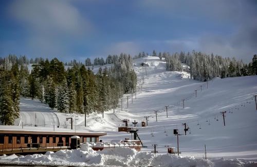 Century West Hotel | River Ridge #321B