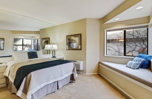 Century West Hotel | River Ridge 330b