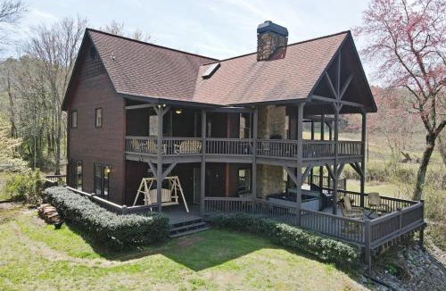 Copperhill House | River Ridge Retreat
