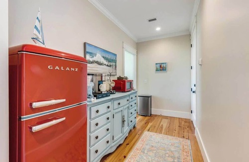 Orange Park House | *River Road Cottage* - Dock, Board Games, Wifi