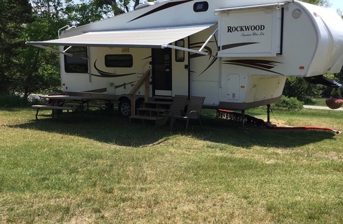 Frankfort House | River Road reasonable RV
