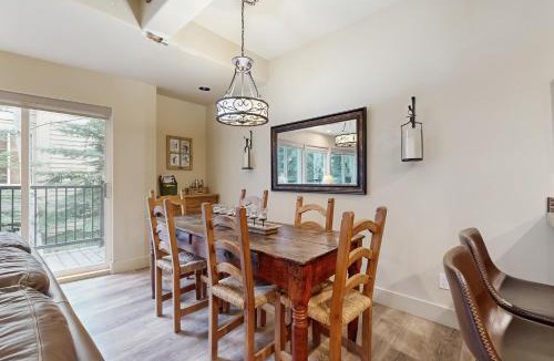 Ketchum House | River Run Sun Bird Escape