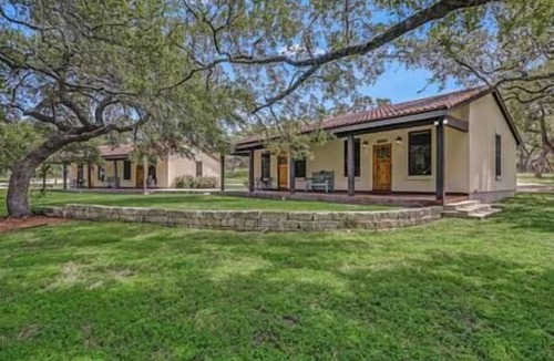 San Marcos House | River Runs Through it Suite at Blanco Rapids Ranch on the Blanco River