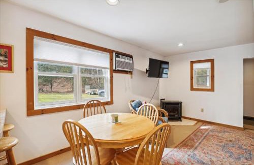 Stowe Area House | River's Edge 308