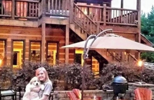 Charleston Cabin | River's Edge on the Hiawassee River