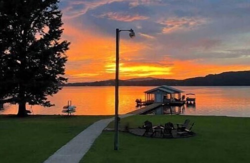 Scottsboro House | River's Edge