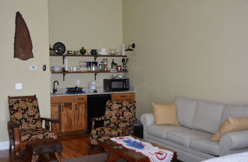 Historic Downtown Apalachicola Apartment | River s Edge West Downtown Studio