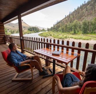 North Fork Cabin | River's Fork Lodge