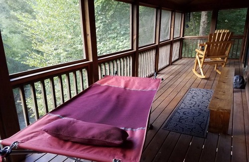 Ellijay Cabin | River's Rest on the Cartecay- Riverfront Cabin