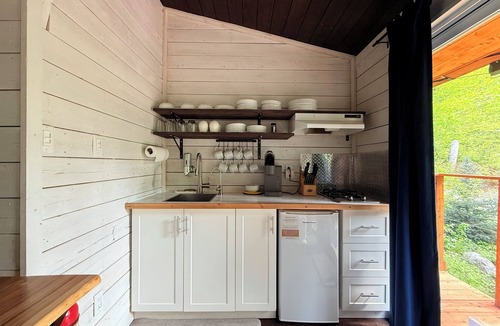 Sainte Rose du Nord House | River, Sauna & Spa - The Farmhouse in Forest