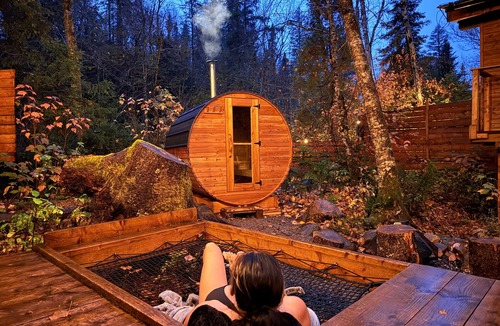 Sainte Rose du Nord House | River, Sauna & Spa - The Farmhouse in Forest