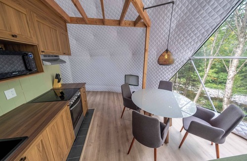 Notre-Dame-du-Rosaire Ski Chalet | River & SPA | Les Domes de la Riviere Alick