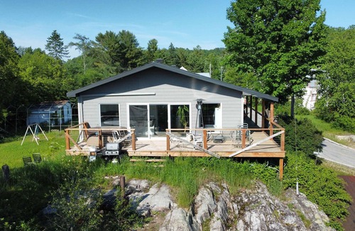 Mauricie Ski Chalet | River View | Chalet des Chutes