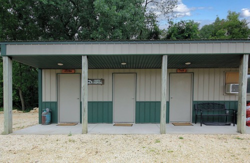 Littleport RV Rental | River Valley Campground