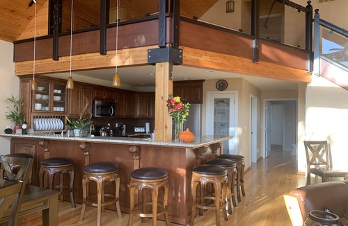 Downtown Leavenworth House | River view & 5 minute walk to downtown!