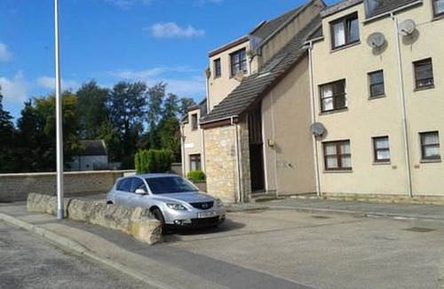 Elgin Apartment | River View Apartment