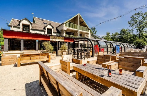 Huelgoat Cabin | River view dome sleeps 5