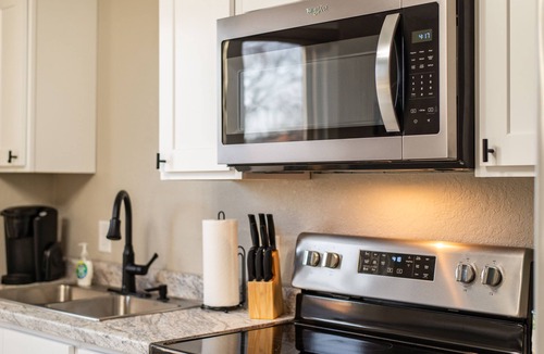 Cape Girardeau Apartment | River View Loft, Walk to Downtown