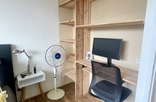 Republique - Les Ponts Apartment | River View, Nantes Island, flat for 4