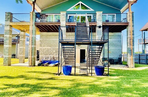Morris Chapel House | River View & Retreat