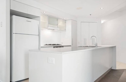 Brisbane Central Business District Apartment | River Views | 2 Bed 2 Bath Apt + Secure Parking