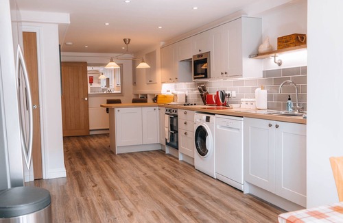 Ironbridge Cottage | Riverbank Cottage