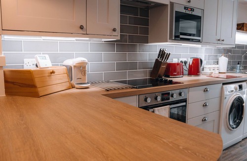 Ironbridge Cottage | Riverbank Cottage