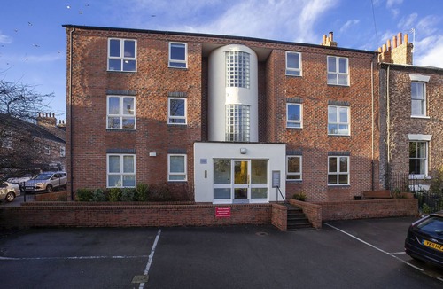 York Apartment | Riverbank View