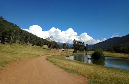 Freeburgh House | Riverbend Homestead