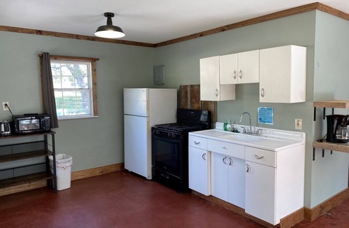 Concan Cabin | Riverbend on the Frio Cabin 3