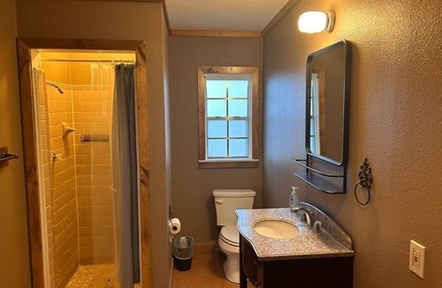 Concan Hotel | Riverbend on the Frio Motel 8