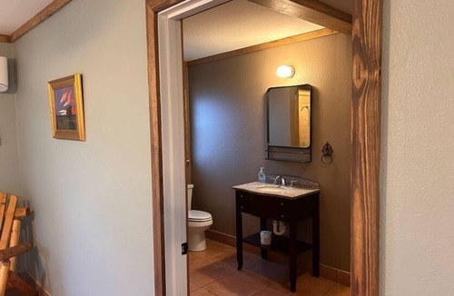Concan Hotel | Riverbend on the Frio Motel 8