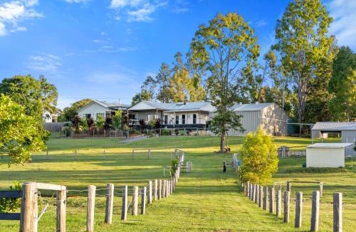 Tamborine House | Riverbend Ranch Tamborine