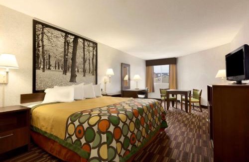 West Springfield Hotel | Riverdale Inn