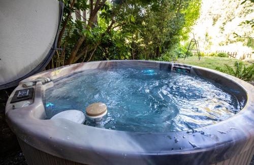 Northwood House | Riverdale