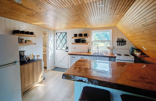 Paris Cabin | Riverfront A-Frame w/Hot Tub and Firepit