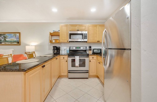 Port Orange Condo | Riverfront Beach-side-Jade Winds #16