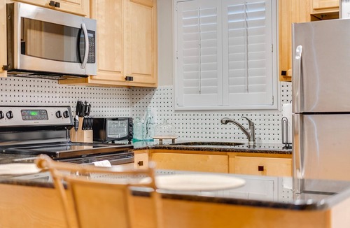 Port Orange Condo | Riverfront Beach-side-Jade Winds #16