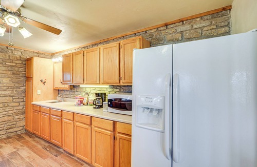 Brady House | Riverfront Brady Retreat on 25 Acres!