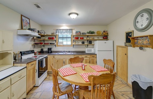 Briceville Cabin | Riverfront Briceville Cabin w/Patio & Fire Pit!