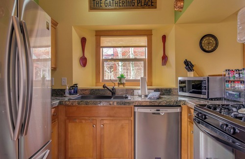 Granby Cabin | Riverfront Cabin, 4 Mi to Granby Ranch