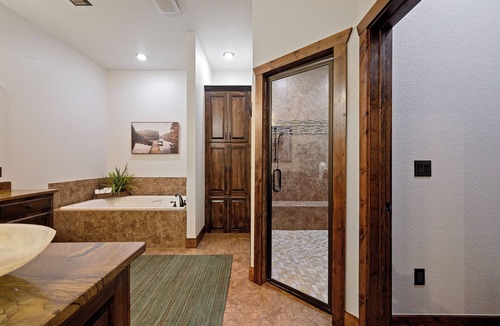 Golden Resort | Riverfront Cabin, Bunkhouse & Saloon-160 Acres/Hiking Trails!Kayaks Provided!