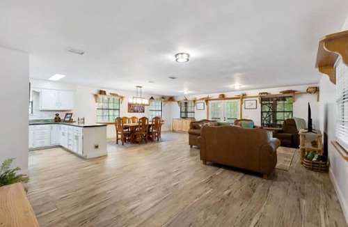 Fort White Cabin | Riverfront Cabin, Ichetucknee River