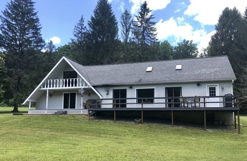 Drifting Cabin | Riverfront Cabin Oasis/PSU football/Elk viewing