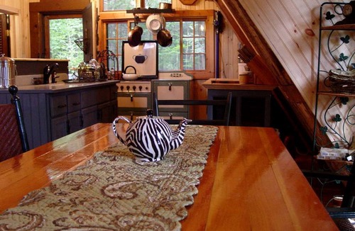 Hopkinton House | Riverfront Cabin Rental with Lovely Screened Porch near Potsdam, New York