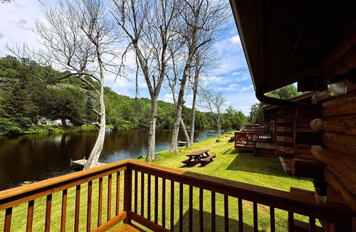 Crystal Falls Cabin | Riverfront Cabin #2.