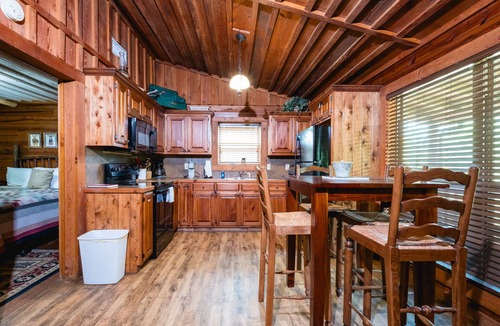 Heber Springs Cabin | Riverfront Cabin on Little Red River in Heber Springs