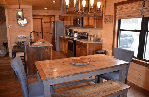 Mineral Bluff House | Riverfront cabin on the Toccoa River w/hot tub NO HIDDEN FEES